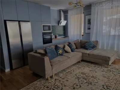 4 camere + 42 mp terasa de tip penthouse | Drumul Poienii - foto 8
