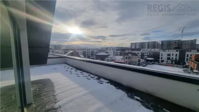 Penthouse de 2.5 camere zona Tractorul - Brasov