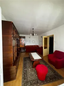 Apartament 3 camere cf 1 semidecomandat  zona Unirii Sud - foto 3