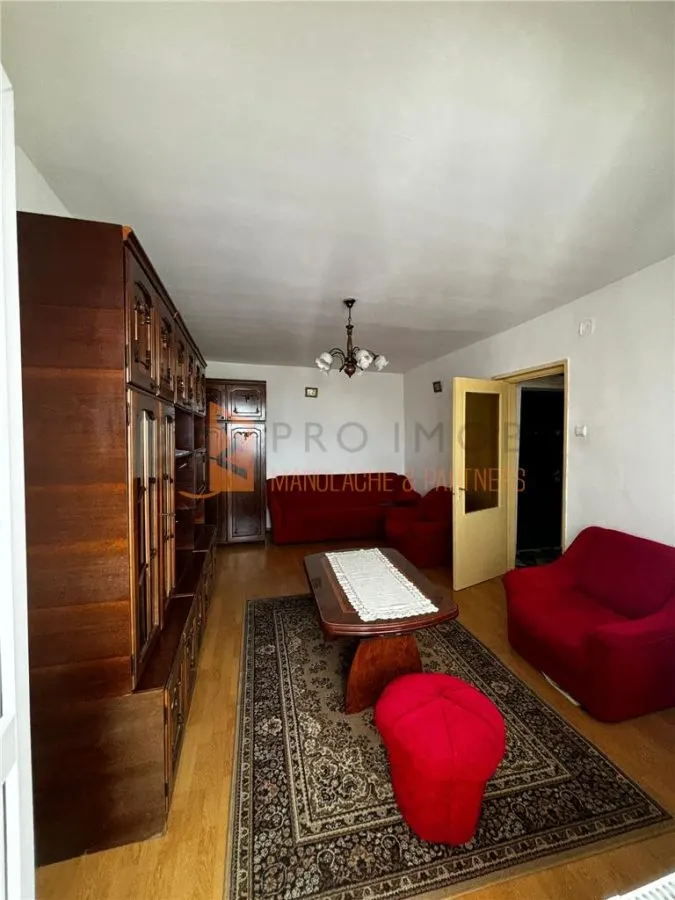 Apartament 3 camere cf 1 semidecomandat  zona Unirii Sud - foto 3