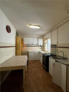 Apartament 3 camere cf 1 semidecomandat  zona Unirii Sud - foto 10