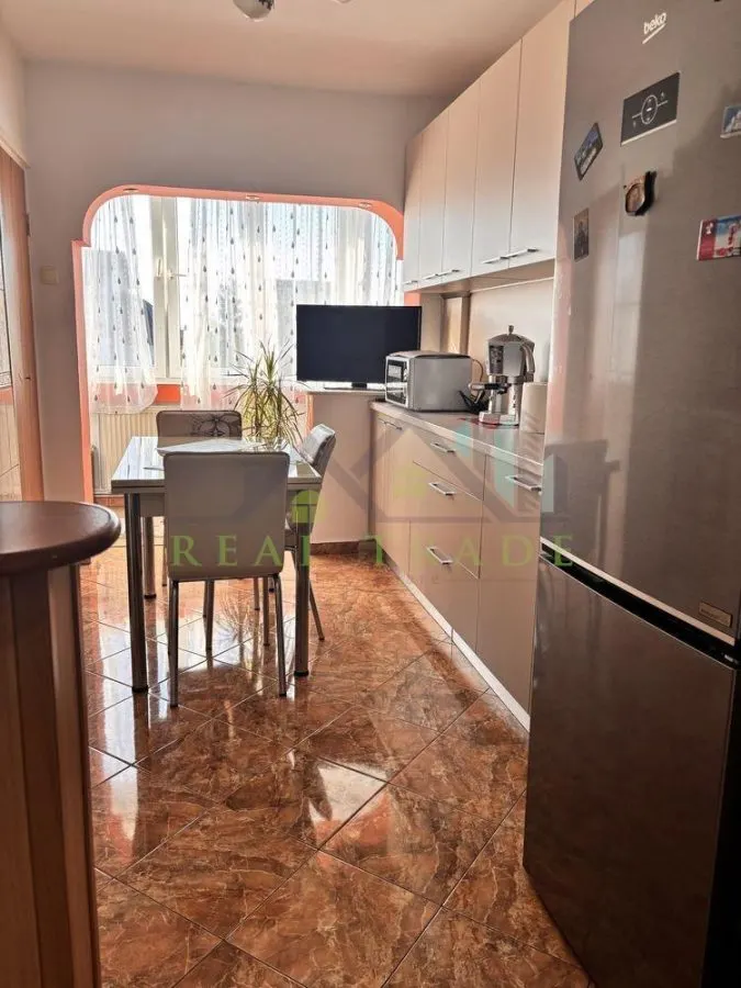 Apartament 2 camere etajul 2 Craiter - foto 4