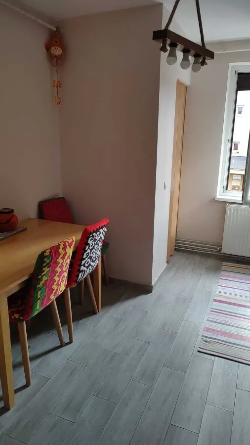 Apartament 2 camere decomandat etajul 1 Craiter - foto 4