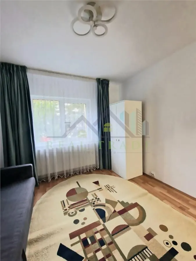 Apartament 3 camere decomandat etajul 1 Racadau - foto 4
