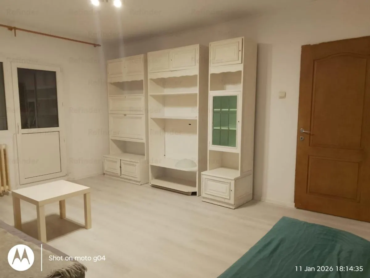 vanzare apartament 3 camere | Unirii-Emil Botta | bloc 1991 reabilitat | etaj 2/8 | 76mp utili | decomandat | renovat | mobilat | - foto 1