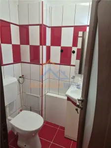 Apartament de vanzare cu 3 camere, 2 grupuri sanitare, zona Drumul Taberei - foto 8