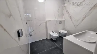 Vila - Bloc modern de 11 camere zona Centrul Civic , Onix - foto 32