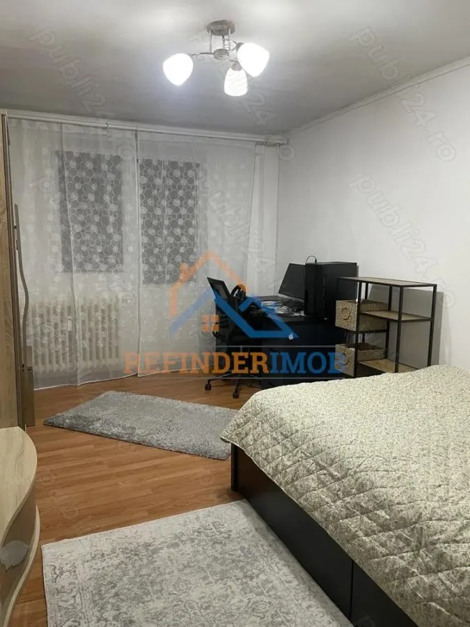 Apartament de vanzare cu 2 camere, zona Titan - foto 4