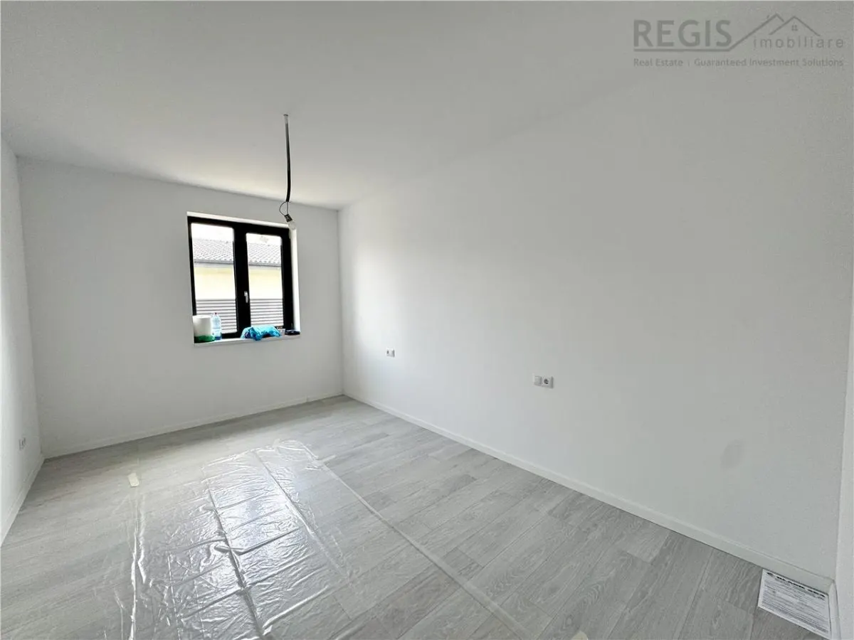 Casa noua de vanzare | 3 dormitoare | curte | parter - foto 13