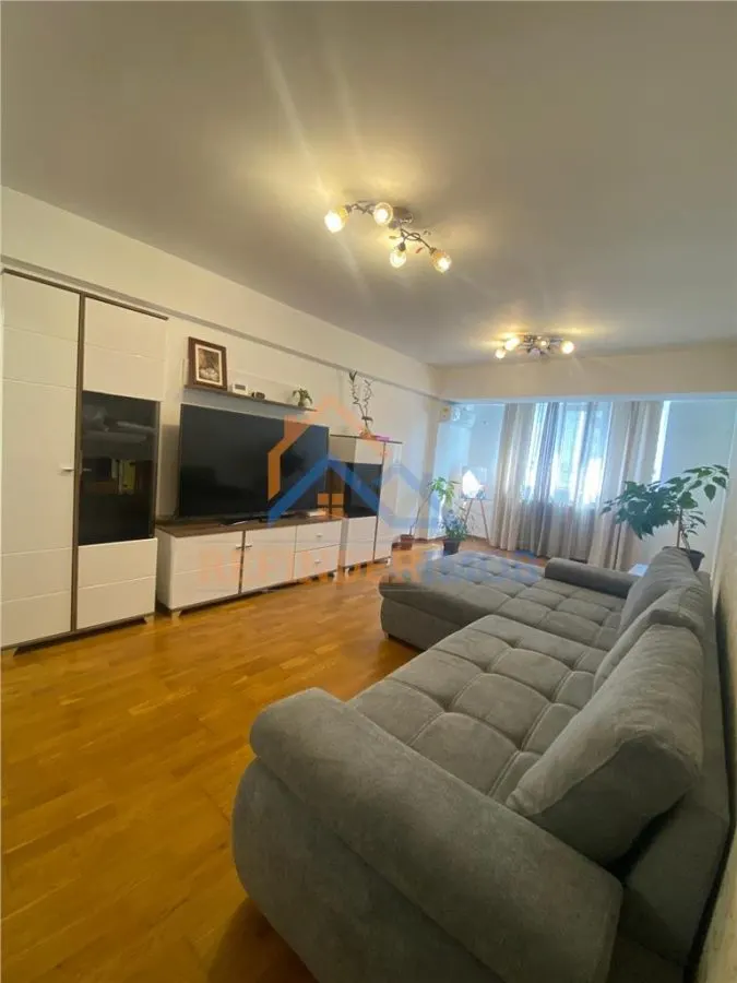 Apartament de vanzare cu 2 camere, Complex Activ Residence - foto 1