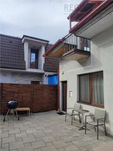 Apartament modern la curte - foto 3