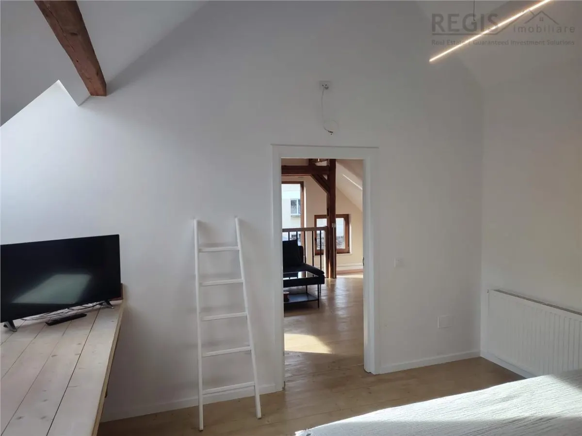 Apartament modern la curte - foto 6