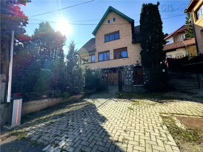 Casa/Vila in zona ultracentrala a Brasovului - Brasov