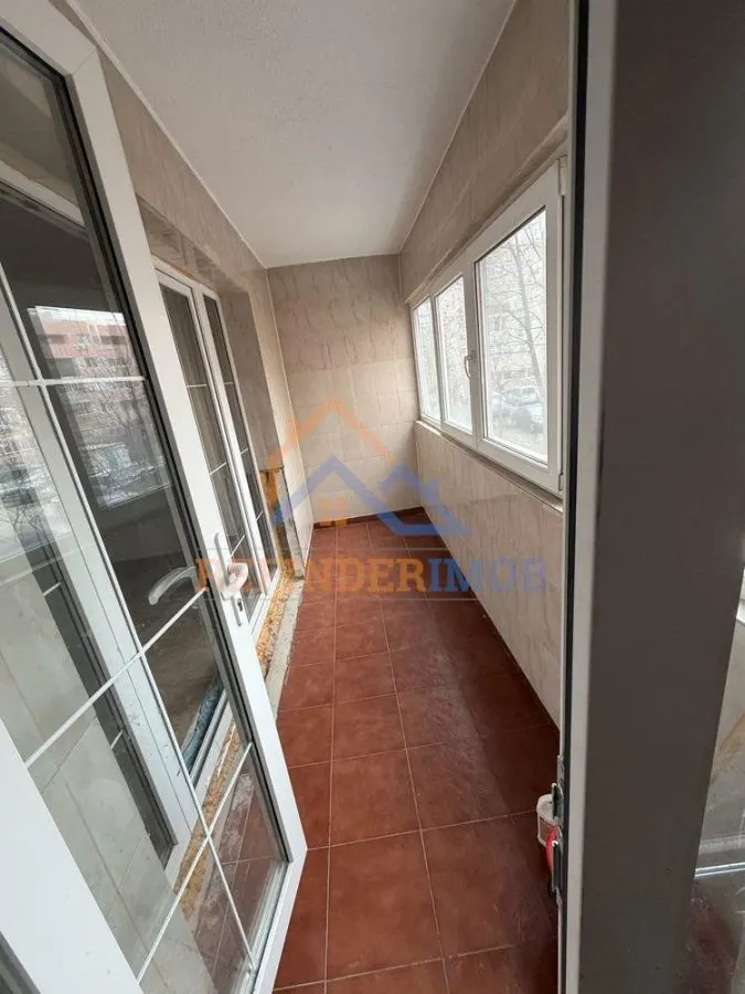 Apartament de vanzare cu 3 camere, 2 grupuri sanitare, Bulevardul Timisoara - foto 6