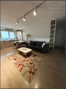 Apartament 3 camere,modern si spatios ,cu 2 locuri de parcare - foto 2