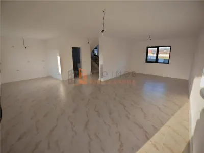 CASE NOI ZONA MARACINENI.  COMISION ZERO  Isamar Buildings - foto 8
