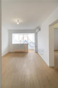 Apartament de vanzare cu 2 camere, zona Titan - Campia Libertatii - foto 1
