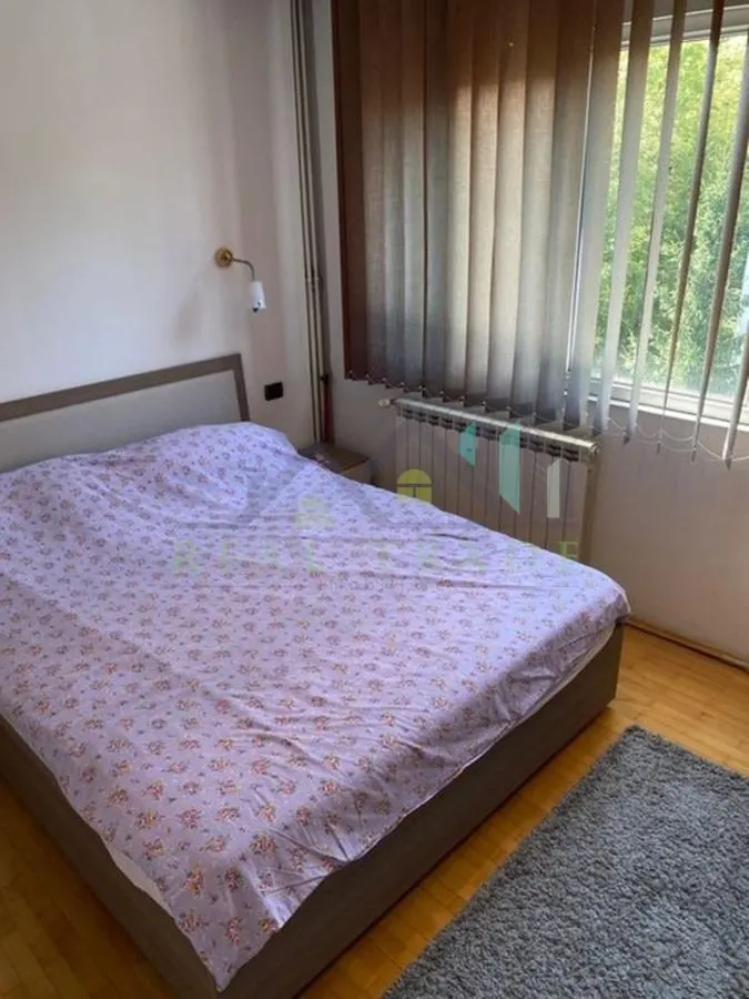 Apartament 2 camere etaj intermediar zona Gemenii - foto 2