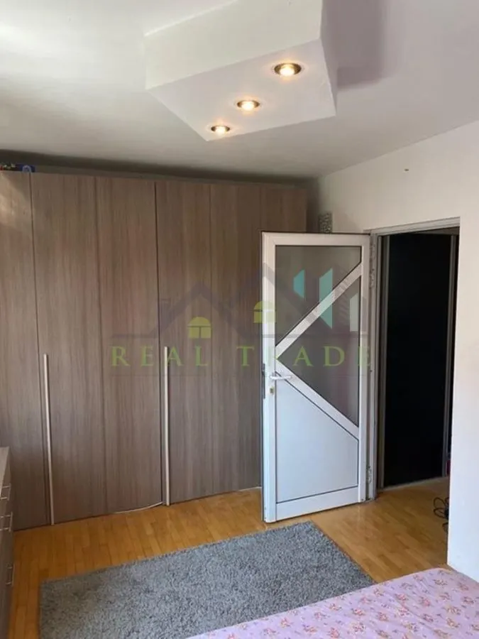 Apartament 2 camere etaj intermediar zona Gemenii - foto 3