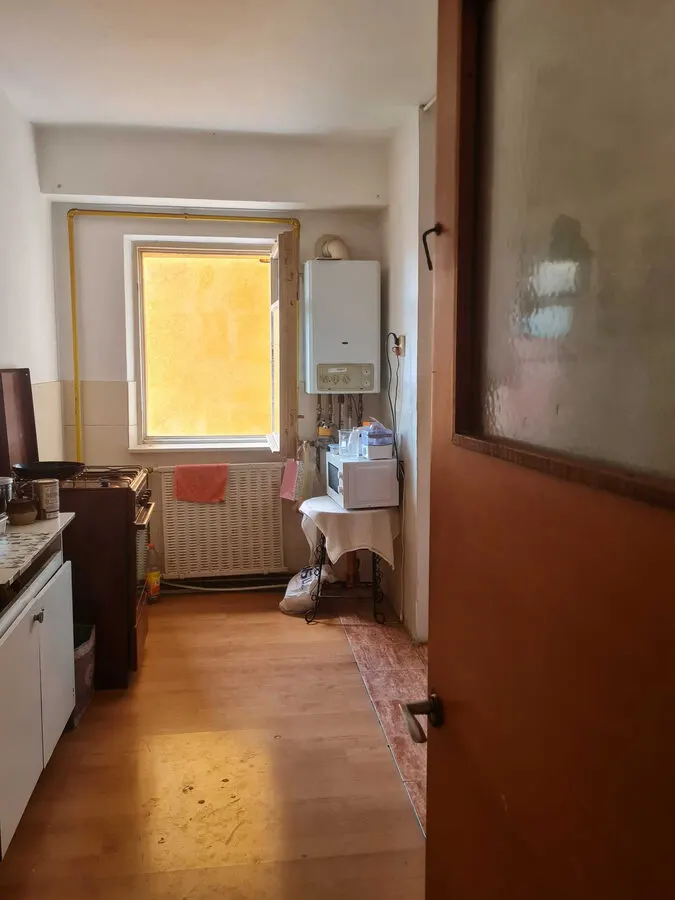 Apartament 3 camere etaj intermediar Racadau - foto 4