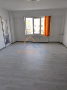 Apartament de vanzare cu 3 camere, 2 grupuri sanitare, zona Calea Calarasilor - foto 2
