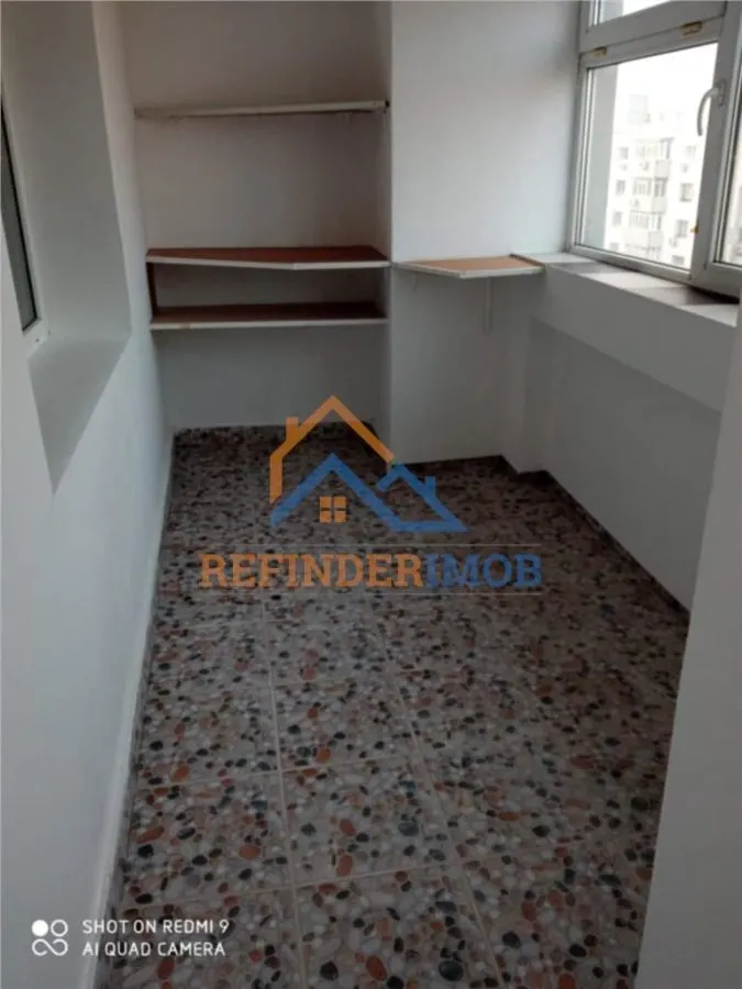 Apartament de vanzare cu 3 camere, 2 grupuri sanitare, zona Calea Calarasilor - foto 12
