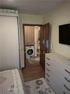 Apartament 3 camere etaj intermediar Tractorul - foto 6