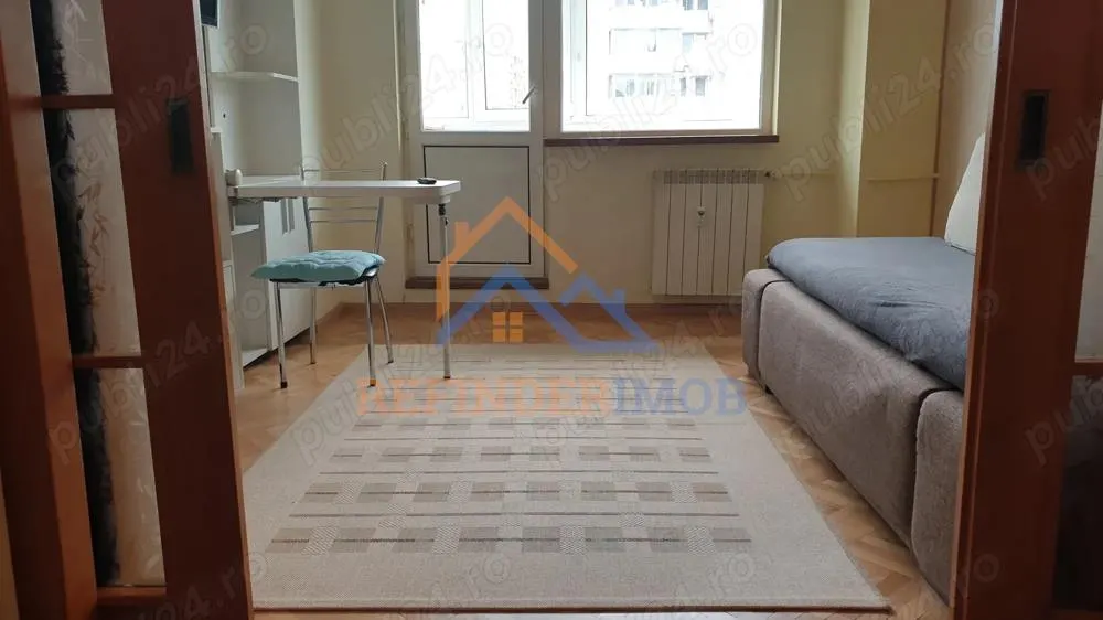 Apartament de vanzare cu 3 camere, zona Sebastian - foto 2