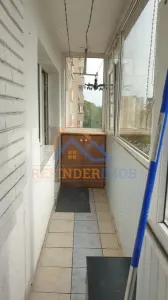 Apartament de vanzare cu 3 camere, zona Sebastian - foto 8