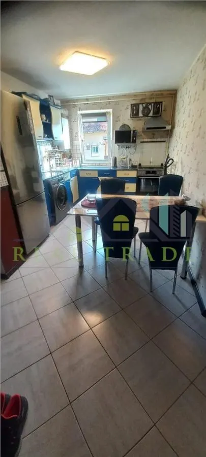 Apartament 4 camere decomandat zona Noua- Lacurilor - foto 4