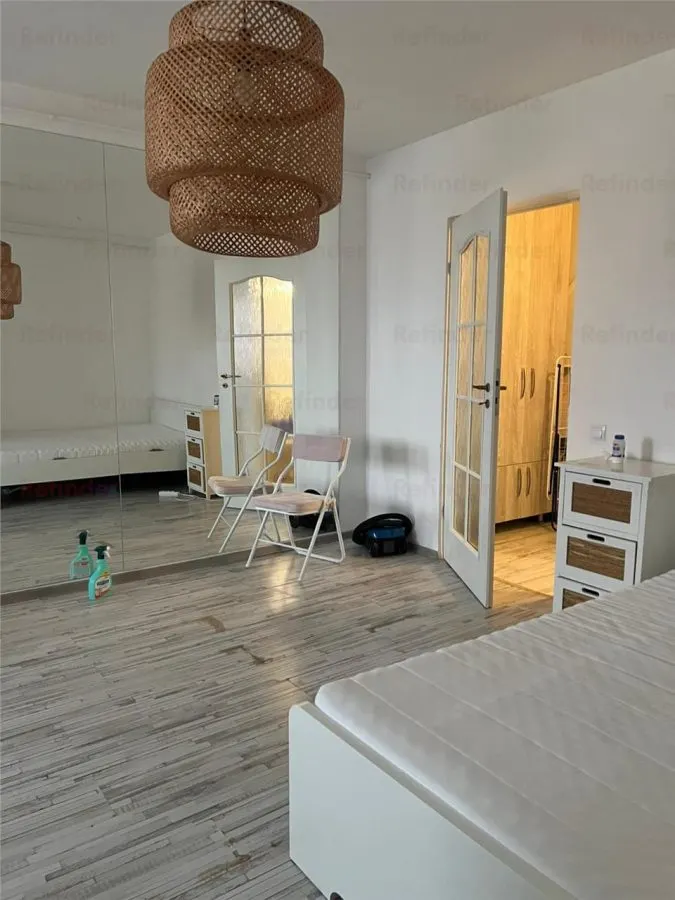 Vanzare garsoniera | metrou Dristor 2 | renovata | mobilata si utilata | - foto 1