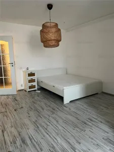 Vanzare garsoniera | metrou Dristor 2 | renovata | mobilata si utilata | - foto 3