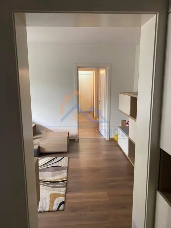 Apartament de vanzare cu 3 camere, zona Titan - Piata Minis - foto 5
