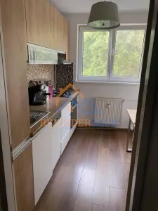 Apartament de vanzare cu 3 camere, zona Titan - Piata Minis - foto 6