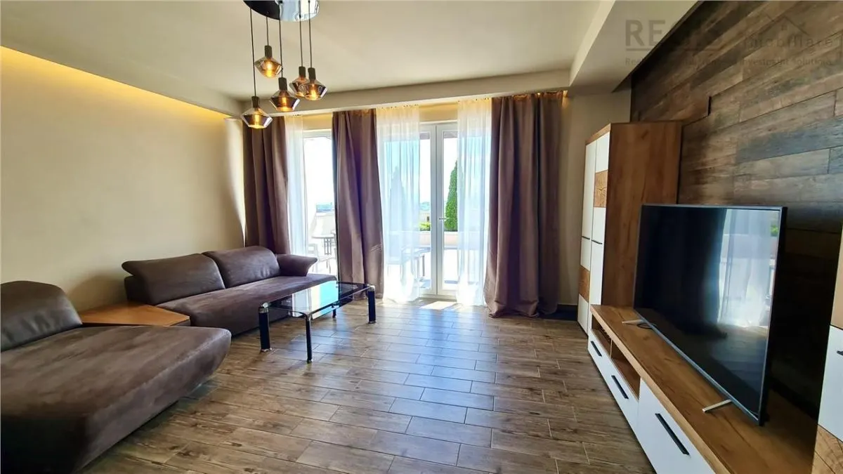 Apartament 3 Camere tip Penthouse | Parcare | Urban, Coresi - foto 1