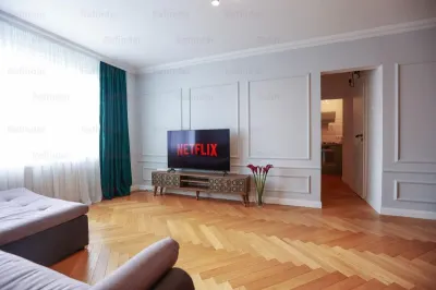 Vanzare apartament 2 camere | ultracentral | Victoriei-Sala Palatului | renovat | decomandat | mobilat si utilat | etaj 7/9 - foto 5