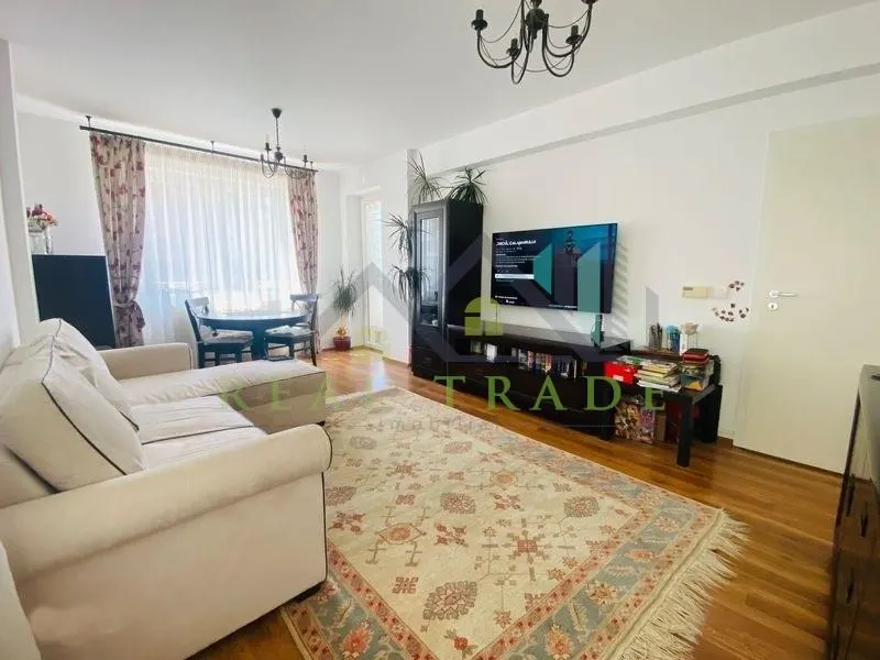 Apartament 3 camere - foto 2