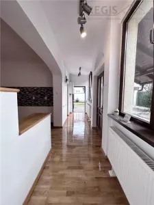 Casa 3 camere | Curte | Renovata in 2024 | Grivitei - foto 2