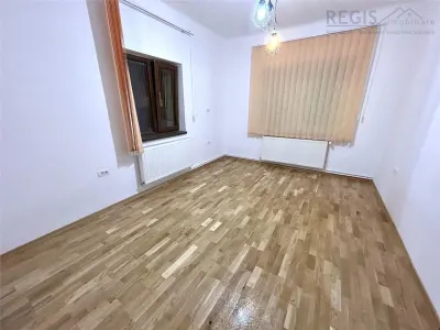 Casa 3 camere | Curte | Renovata in 2024 | Grivitei - foto 4