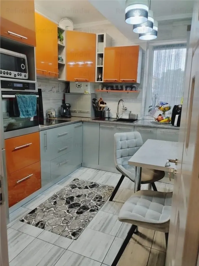 Vanzare apartament 3 camere | Titan | Parcul Teilor | bl 2019 | etaj 1/4 | lift | 77mp utili | 2 bai | mobilat si utilat lux | loc parcare | - foto 7