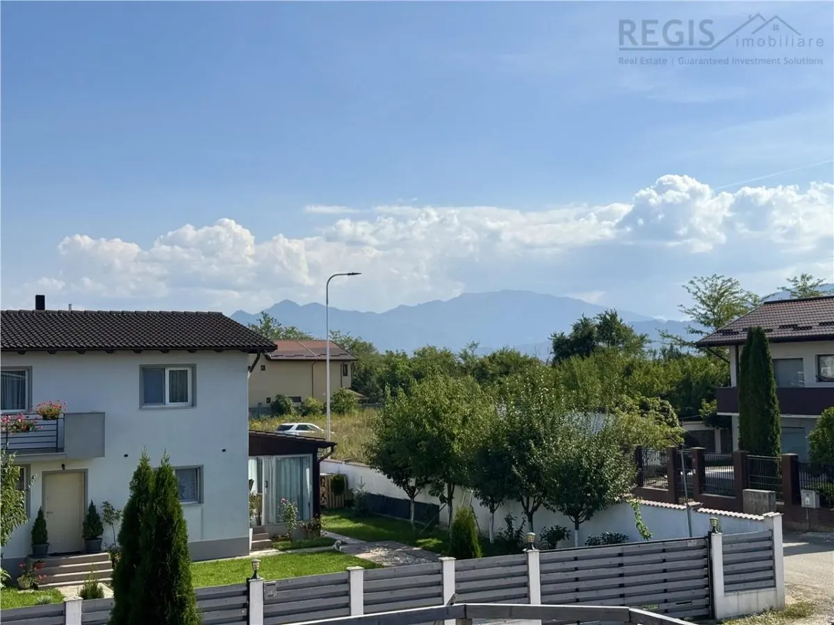 Vila tip Duplex, Curte proprie, Sanpetru Brasov - foto 17