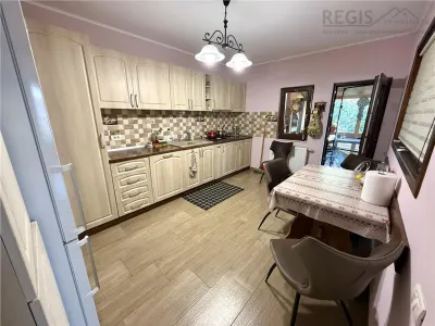 Vila tip Duplex, Curte proprie, Sanpetru Brasov - foto 6