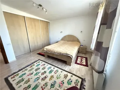 Vila tip Duplex, Curte proprie, Sanpetru Brasov - foto 7