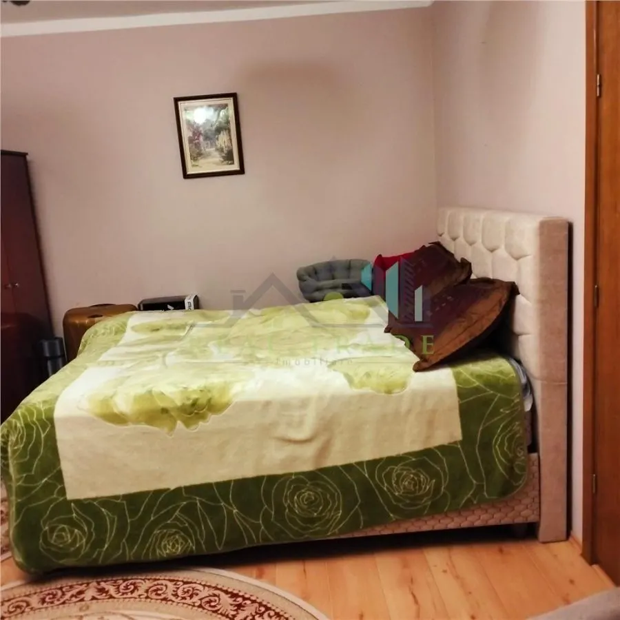 Apartament 2 camere decomandat etajul 1 Craiter - foto 3