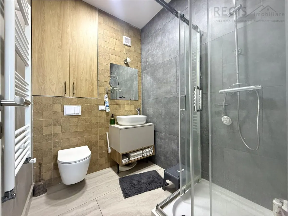Apartament tip Penthouse, 3 camere, terasa 50mp – Coresi - foto 12