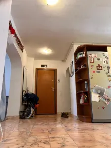 Vanzare apartament 3 camere | Unirii | Nerva Traian | bl monolit stradal | centrala termica | etaj 8 | - foto 5