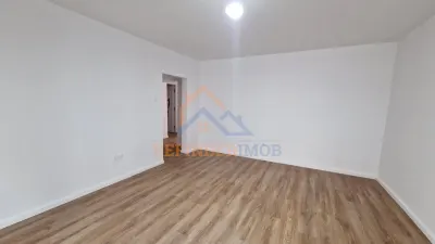 Apartament de vanzare cu 3 camere, zona Nerva Traian - Bucuresti