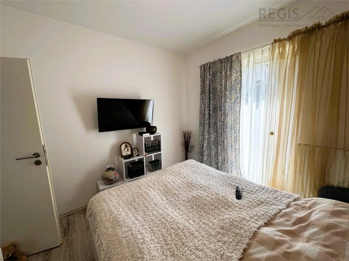 Apartament Cochet Ultracentral Curte 140MP Predeal - foto 11