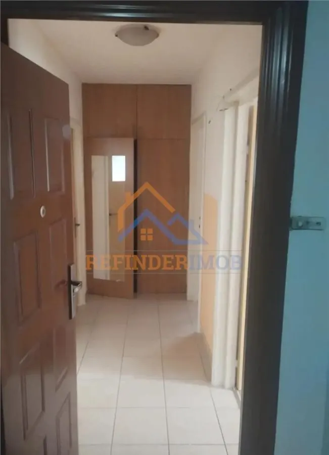 Apartament de vanzare cu 2 camere, zona Basarabia - Metrou Costin Georgian - foto 6