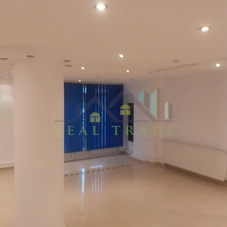 Apartament 3 camere bloc stalp zona Onix - foto 1